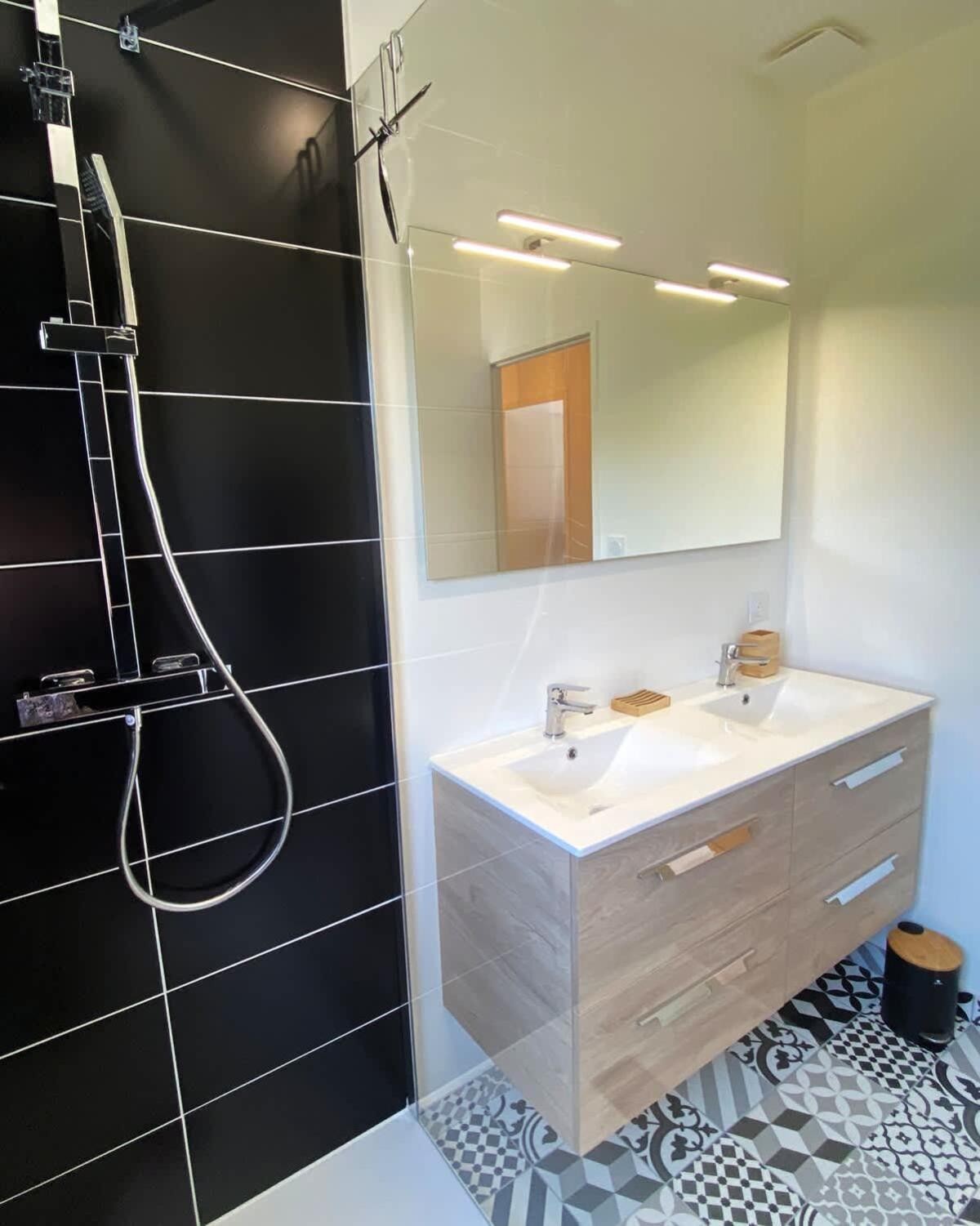 Carantec 4 Stars Villa With Jacuzzi And Garden For 8 Persons Exterior photo